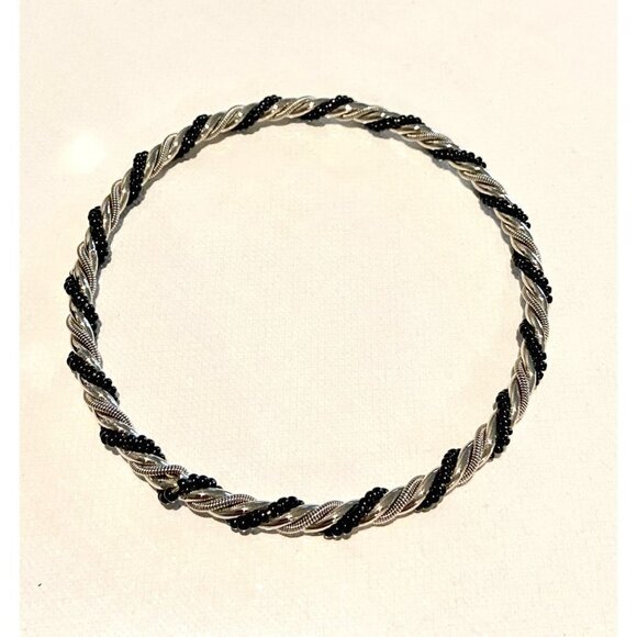 Faceted clear bead necklace, Silver & Black bangle bracelet and dangle earrings - Picture 5 of 11